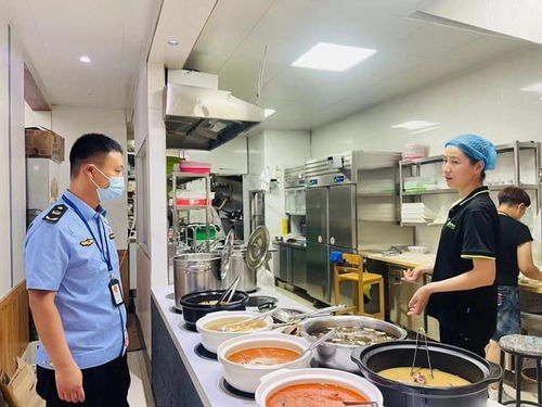 鹤壁市市场监督管理局淇滨分局强化早餐夜市餐饮与酒店管理，保障市民健康安全