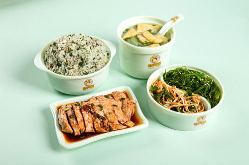 探寻地道本帮味 从黄山菜饭骨头汤到琴阿姨餐饮管理的匠心传承